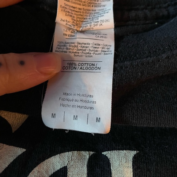 Spooky Salem MA tee w/Dead Tree - Picture 4 of 5